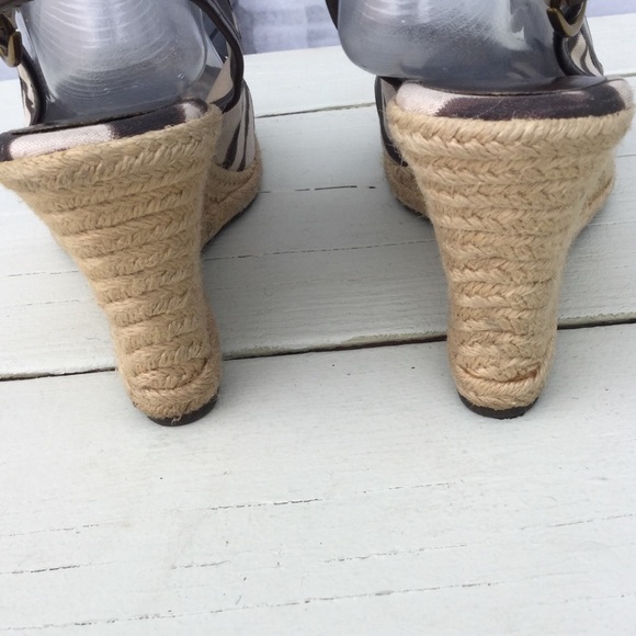 Banana Republic Wedge Sandals - Picture 4 of 8